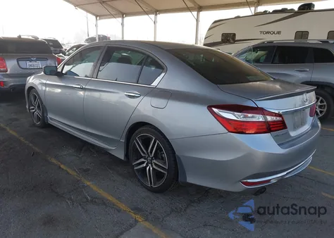 2017 Honda Accord Sport Se z USA, uszkodzony, nr VIN 1HGCR2F17HA136440